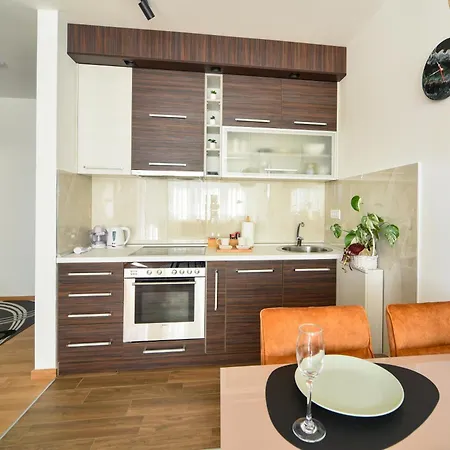 Bagdala Apartment *