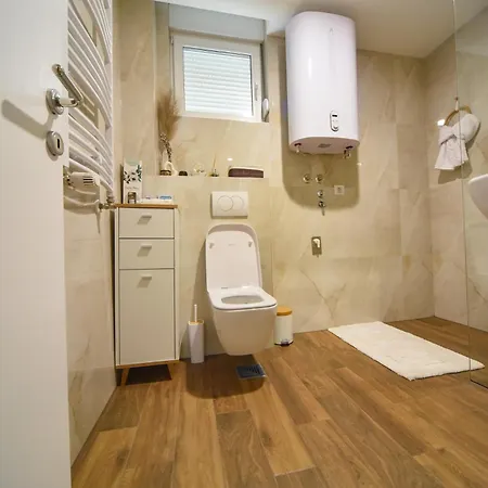 Bagdala Apartment *