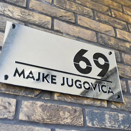 アパート Bagdala